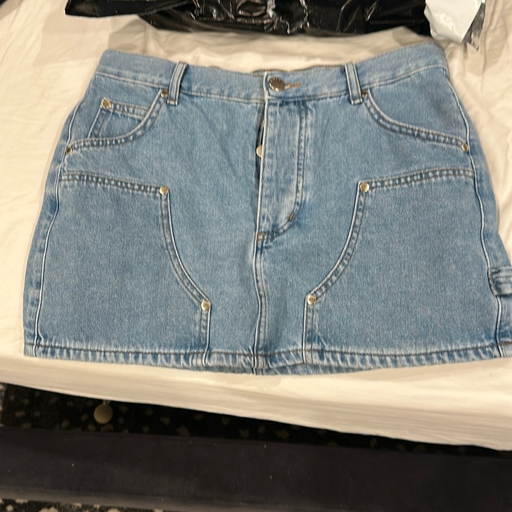 RENGGLI cargo denim skirt .size small